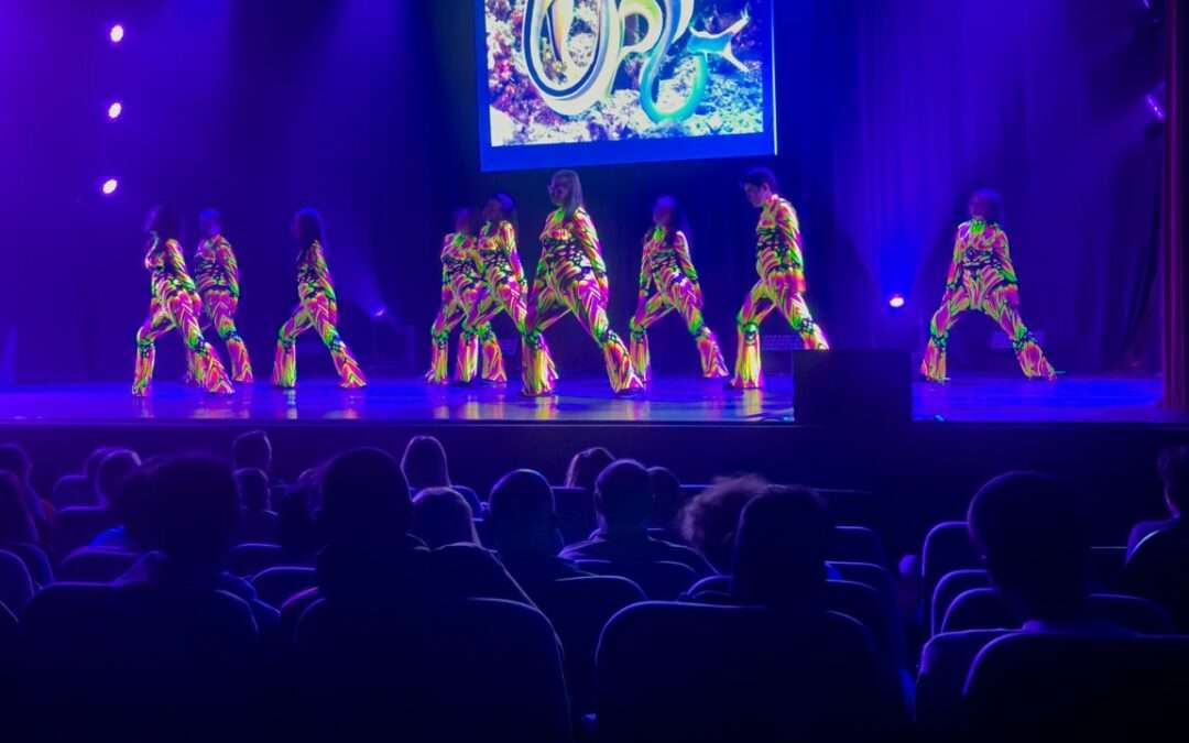 Nous sommes tous des étrangers : quand la jeunesse danse pour éveiller les consciences !